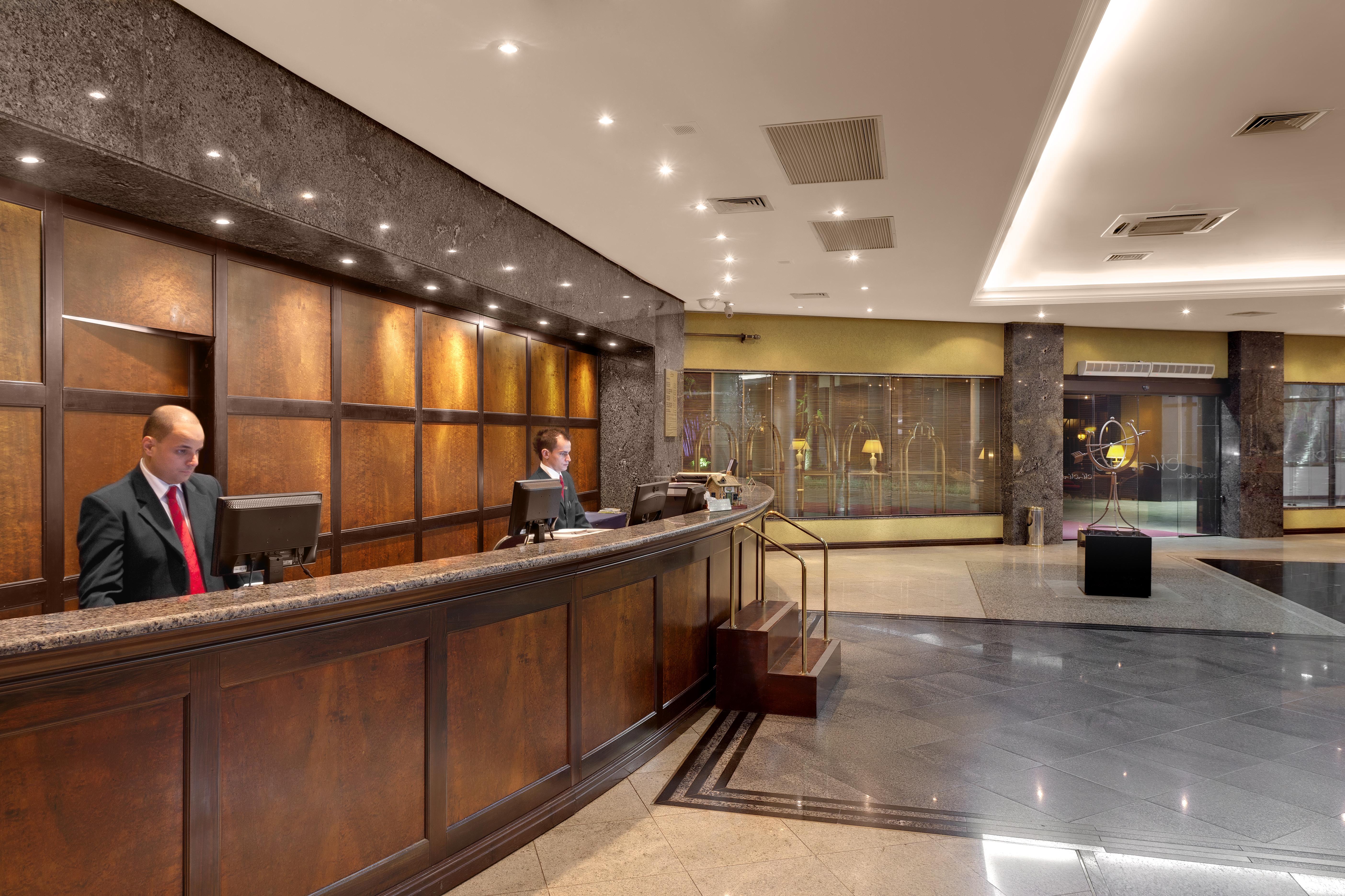 Mabu Thermas Grand Resort Foz do Iguaçu Exterior foto The lobby of the hotel